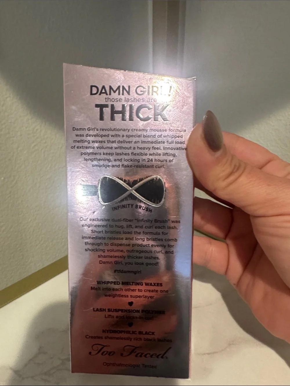 Too Faced Damn Girl 24 hour volumizing mascara